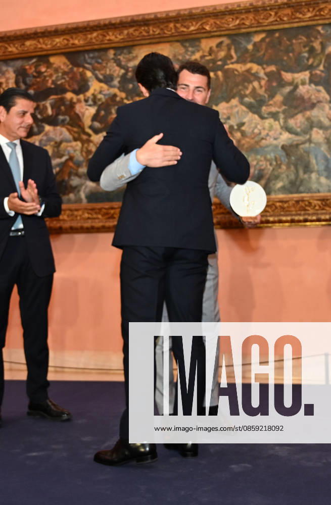 SIE, Spain Is Excellence, is hosting the 2026 SIE Awards Iker Casillas and Fernando Verdasco at the 2026 SIE Awards ceremony, held at the Thyssen-Bornemisza National Museum on June 15, 2026, in Madrid, Spain. The event brings together leading figures from tourism, culture, gastronomy, fashion, sports, and Spanish business for an evening designed to recognize companies, institutions, and professionals who contribute to positioning Spain as an international benchmark for excellence in tourism. PEOPLE AWARDS Madrid Madrid Spain,detected_source_language