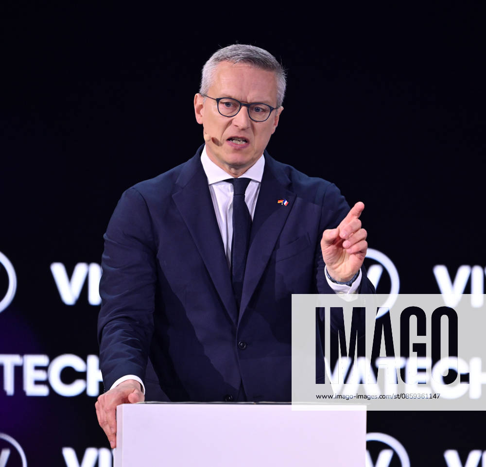 Paris VivaTech 2026 PARIS, FRANCE - JUNE 17: Karsten Wildberger, Federal Minister for Digitalization and Government Modernization of Germany, speaks during the 10th edition of the VivaTech technology startup and innovation fair at the Porte de Versailles exhibition center in Paris, France, on June 17, 2026. Mustafa Yalcin Anadolu Paris France. Editorial use only. Please get in touch for any other usage.