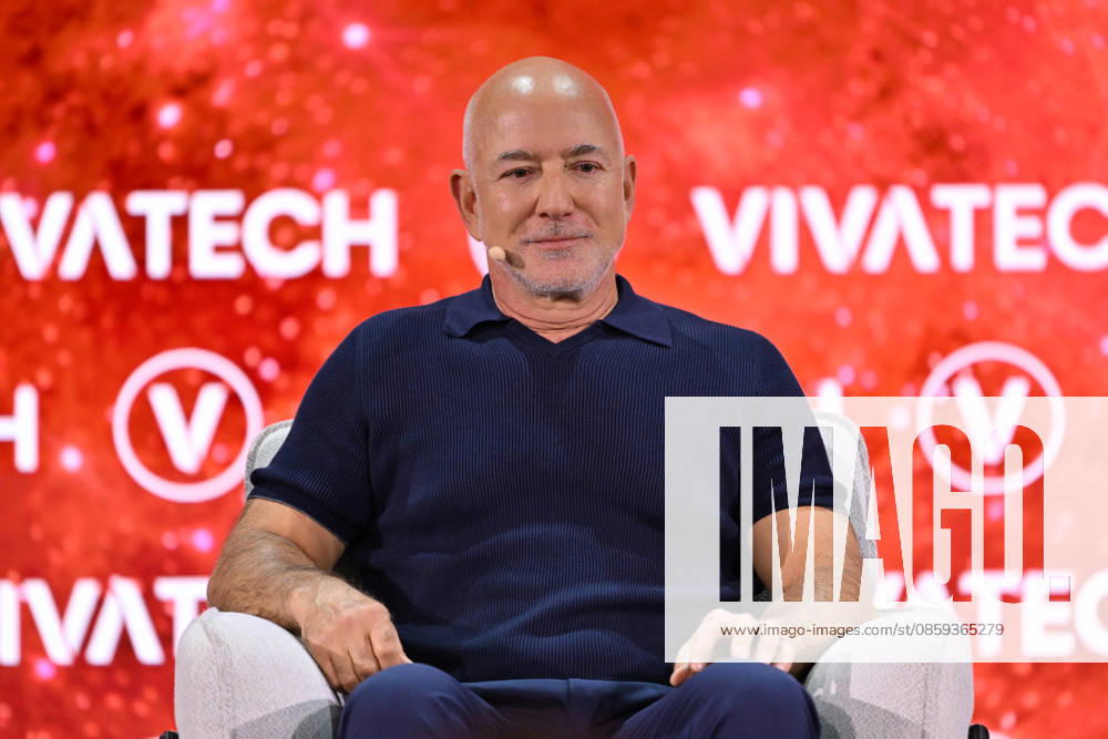 Paris VivaTech 2026 PARIS, FRANCE - JUNE 17: American businessman Jeff Bezos attends the 10th edition of the VivaTech technology startup and innovation fair at the Porte de Versailles exhibition center in Paris, France, on June 17, 2026. Mustafa Yalcin Anadolu Paris France. Editorial use only. Please get in touch for any other usage.
