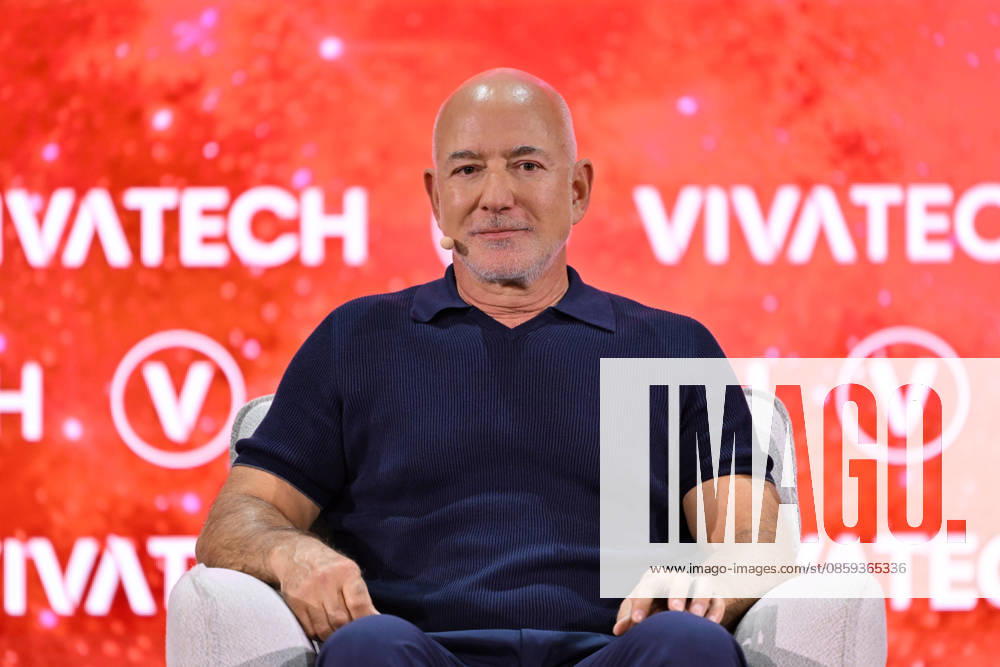 Paris VivaTech 2026 PARIS, FRANCE - JUNE 17: American businessman Jeff Bezos attends the 10th edition of the VivaTech technology startup and innovation fair at the Porte de Versailles exhibition center in Paris, France, on June 17, 2026. Mustafa Yalcin Anadolu Paris France. Editorial use only. Please get in touch for any other usage.