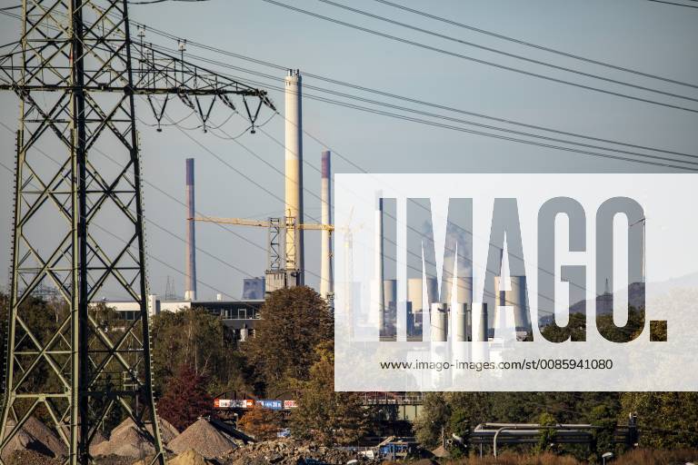 View of the heap Scholven with the EON coal power station Scholven Gelsenkirchen