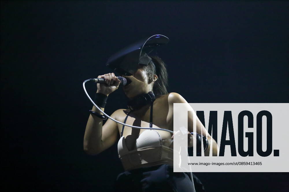 Celeste Epiphany Waite, also known as Celeste, at a concert at the Tempodrom in Berlin, June 17, 2026 Celeste Concert Berlin,detected_source_language