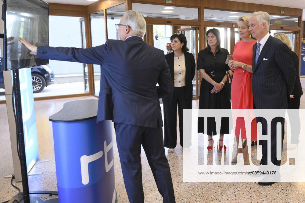 King Philippe And Queen Mathilde Visit Media Square EVERE, BELGIUM - JUNE 18: King Philippe of Belgium and Queen Mathilde of Belgium pictured with Jean-Paul Philippot, CEO RTBF, Jacqueline Galant (MR), Walloon Minister for the Civil Service, Administrative Simplification and Sports Infrastructure and Joelle Milquet visiting Media Square, the RTBF s new headquarters in Brussels.on June 18, 2026 in Evere, Belgium, 18 06 2026 Evere Belgium