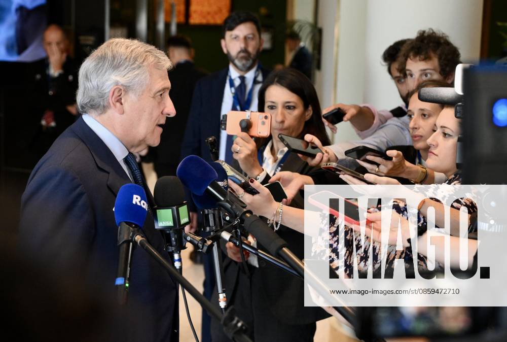 Italian Foreign Minister Antonio Tajani during a press doorstep at the EPP Summit in Brussels, 18 June 2026. ANSA ALESSANDRO DI MEO. Bruxelles BELGIUM - ZUMAa110 20260618_zaf_a110_032