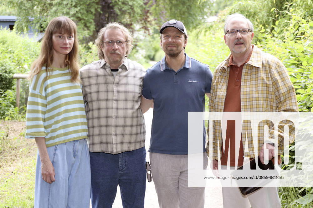 Katharina Marie Schubert, Bjarne Mädel, Lars Jessen, and Olli Dittrich at a photo shoot on the set of the NDR film Prange 2 at the Stresemannallee Allotment Garden Association in Hamburg, June 18, 2026,detected_source_language Foto:xFuturexImagex prange_6601