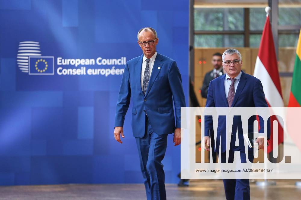 Brussels, Belgium, June 18, 2026; European Union Building; EU Summit; Chancellor Friedrich Merz (CDU) and Government Spokesperson Stefan Kornelius,detected_source_language