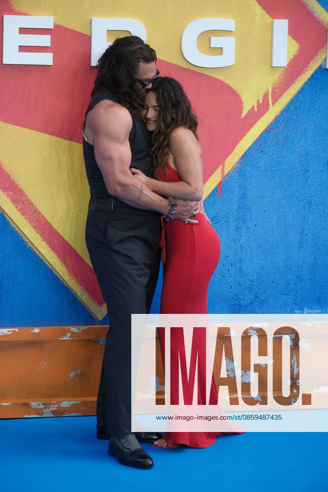 Supergirl UK Sneak Peek Fan Event, Cineworld Leicester Square, London, UK, 18 June 2026. Jason Momoa and Adria Arjona at Supergirl UK Sneak Peek Fan Event, Cineworld Leicester Square, London, UK, 18 June 2026., Credit:Julie Edwards Avalon United Kingdom, London