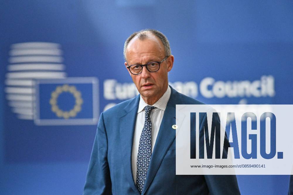 BRUSSELS - German Chancellor Friedrich Merz arrives for the first day of the European Council. The leaders of the EU countries are meeting to discuss, among other things, Ukraine and the Middle East. JONAS ROOSENS ANP netherlands out - belgium out