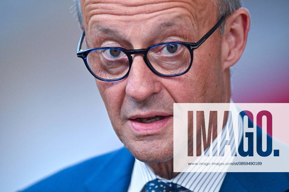 BRUSSELS - German Chancellor Friedrich Merz arrives for the first day of the European Council. The leaders of the EU countries are meeting to discuss, among other things, Ukraine and the Middle East. JONAS ROOSENS ANP netherlands out - belgium out