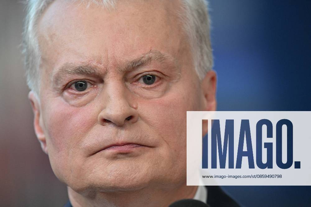 BRUSSELS - Lithuanian President Gitanas Nauseda arrives for the first day of the European Council. The leaders of the EU countries are meeting to discuss, among other things, Ukraine and the Middle East. JONAS ROOSENS ANP netherlands out - belgium out