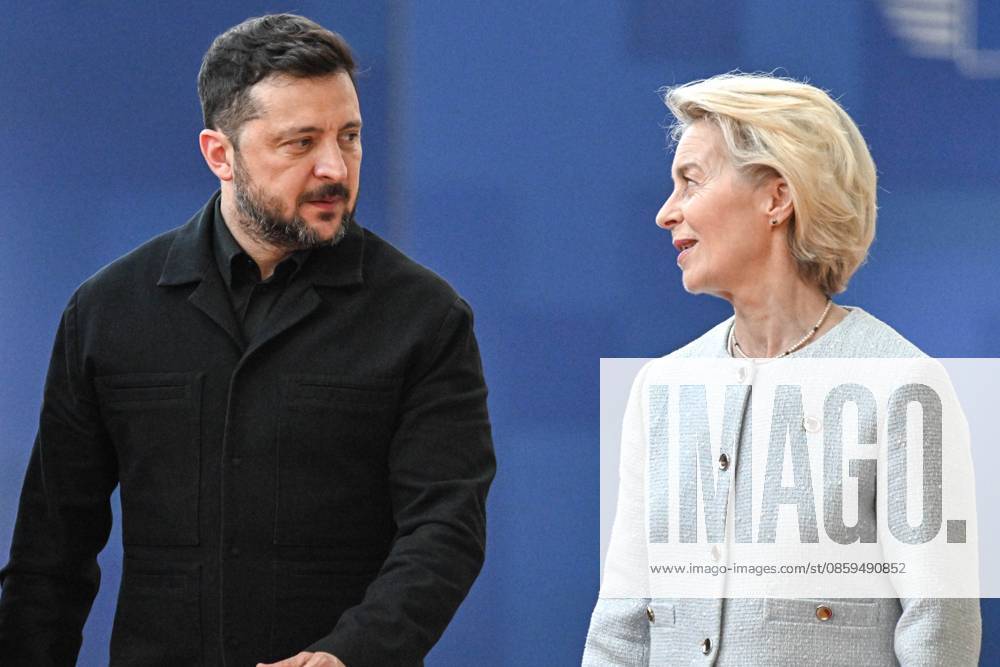 BRUSSELS - European Council President Ursula Von Der Leyen and Ukrainian President Volodymyr Zelenskyy arrive for the first day of the European Council. The leaders of the EU countries are meeting to discuss, among other things, Ukraine and the Middle East. JONAS ROOSENS ANP netherlands out - belgium out