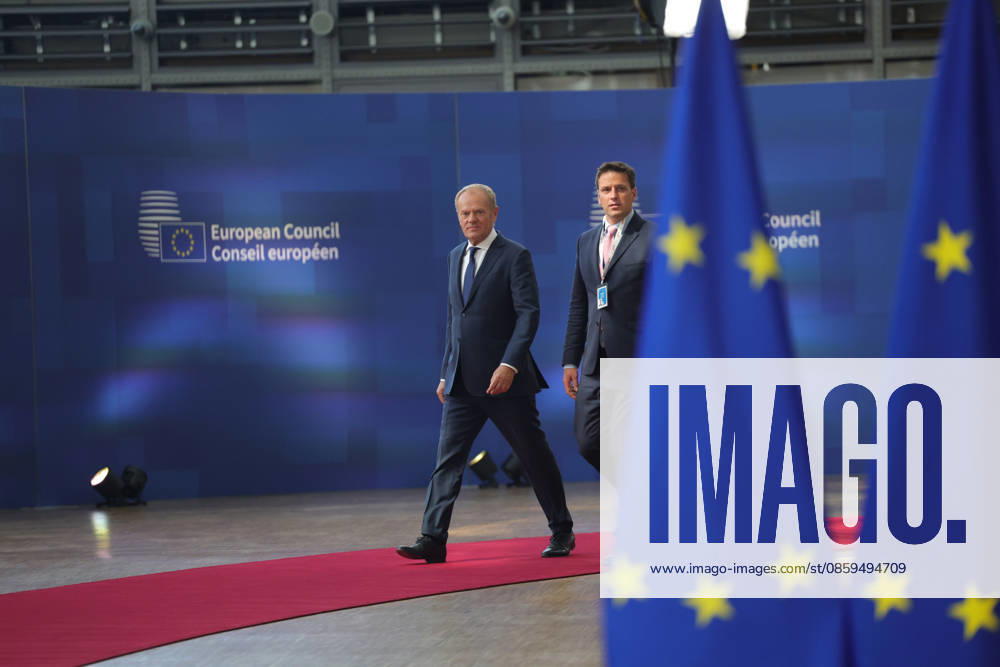 DONALD TUSK, Prime Minister of Poland, arrives to speak to the press ahead of a roundtable meeting during the European Council Summit in Brussels. Poland is expected to focus on European defence readiness, security along the EUâ€⠢s eastern flank, competitiveness, Ukraine and the EUâ€⠢s next long-term budget. Brussels European Union - ZUMAo116 20260618_znp_o116_139