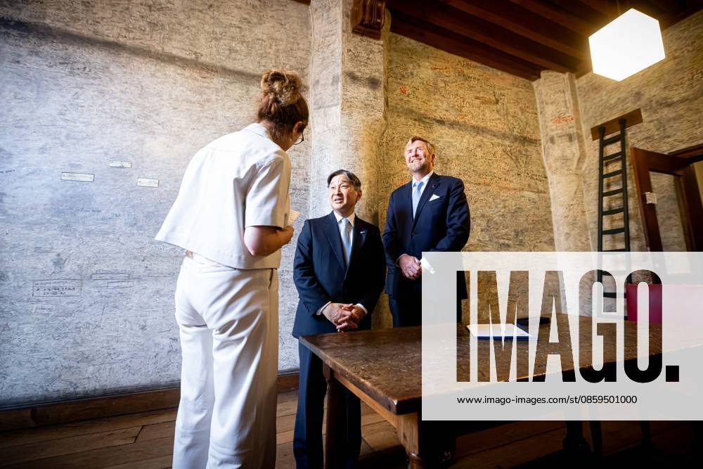 Dutch Royals receive Japan for state visit, day 2, Amsterdam, Netherlands 18 Jun 2026 King Willem-Alexander and Emperor Naruhito during a visit to Leiden University on the second day of the Japanese Emperor s three-day state visit to the Netherlands. Leiden The Netherlands