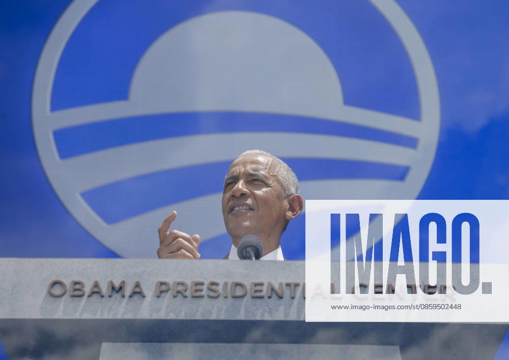 Former President Barack Obama speaks at the grand opening for the Obama Presidential Center in the center s John Lewis Plaza in Chicago, Illinois, on Thursday, June 18, 2026. The grounds open to the public on Juneteenth, June 19th. CHI20260618862 TANNENxMAURY