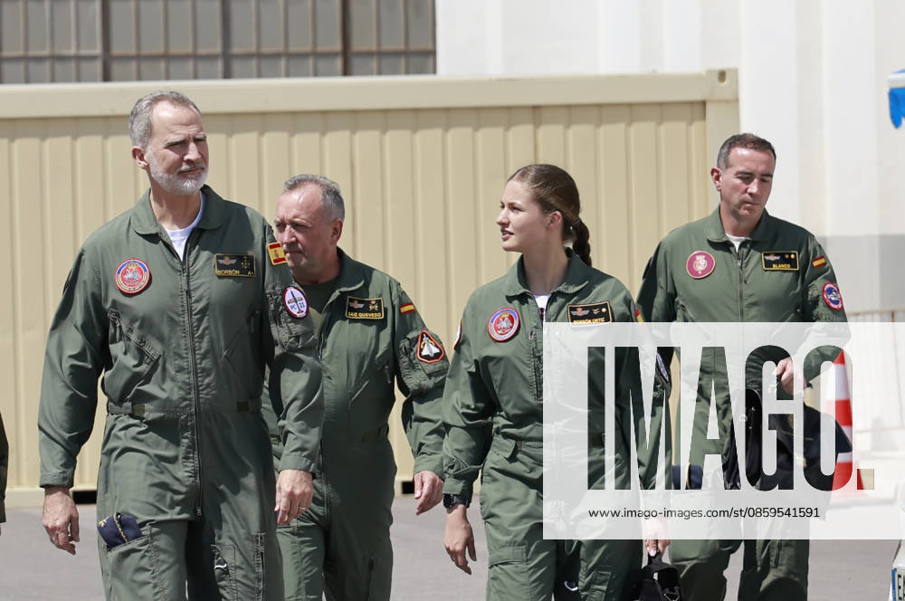 Princess Leonors training flight with her father, Felipe VI, at the General Academy of Air and Space Princess Leonors training flight with her father, Felipe VI, at the General Academy of Air and Space, on June 18, 2026, in San Javier, Murcia ARMED FORCES PRINCESS LEONOR FELIPE VI AIRPLANE FLIGHT JUNE 19, 2026 Office of His Majesty the King June 19, 2026 San Javier, Murcia San Javier, Murcia Spain,detected_source_language