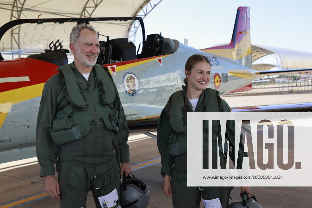 Princess Leonors training flight with her father, Felipe VI, at the General Academy of Air and Space Princess Leonors training flight with her father, Felipe VI, at the General Academy of Air and Space, on June 18, 2026, in San Javier, Murcia ARMED FORCES PRINCESS LEONOR FELIPE VI AIRPLANE FLIGHT JUNE 19, 2026 Office of His Majesty the King June 19, 2026 San Javier, Murcia San Javier, Murcia Spain,detected_source_language