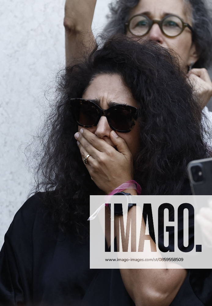 Golshifteh Farahani at Mr. Satrapi’s funeral at the Père Lachaise Crematorium in Paris on June 19, 2026. The author of the famous graphic novel, which was adapted into a film, Persepolis, died on June 3, 2026, at the age of 56, inconsolable over the loss of her husband, M. Ripa, which occurred a year earlier. Cyril Moreau Bestimage at the funeral of M. Satrapi at the Père Lachaise Crematorium in Paris, on June 19, 2026. The author of the famous graphic novel, adapted into a film, Persepolis, died on June 3, 2026, at the age of 56, inconsolable over the loss of her husband, M. Ripa, which occurred a year earlier. Paris, France,detected_source_language