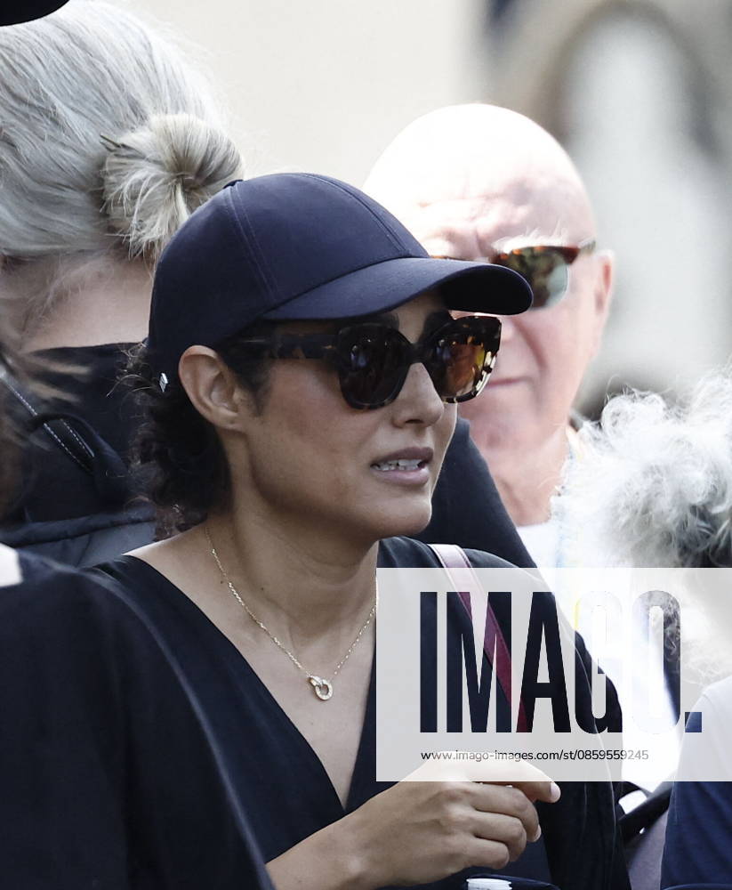 Golshifteh Farahani at Mr. Satrapi’s funeral at the Père Lachaise Crematorium in Paris on June 19, 2026. The author of the famous graphic novel, which was adapted into a film, Persepolis, died on June 3, 2026, at the age of 56, inconsolable over the loss of her husband, M. Ripa, which occurred a year earlier. Cyril Moreau Bestimage The funeral of M. Satrapi at the Père Lachaise Crematorium in Paris, on June 19, 2026. The author of the famous graphic novel, adapted into a film, Persepolis, died on June 3, 2026, at the age of 56, inconsolable over the loss of her husband, M. Ripa, which occurred a year earlier. Paris, France,detected_source_language