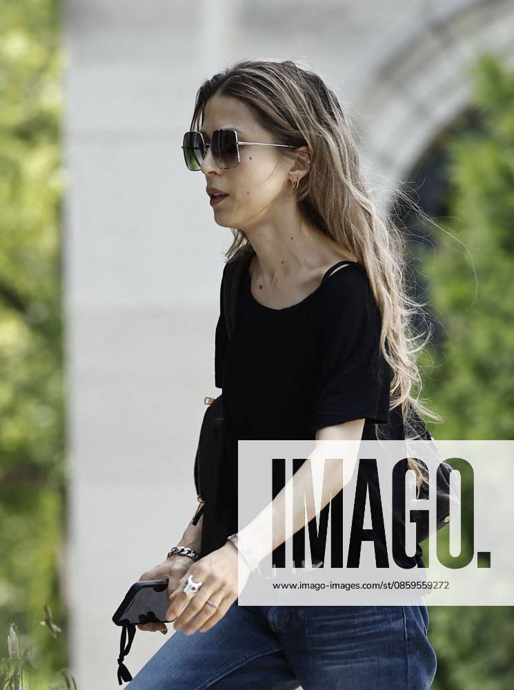 Tristane Banon at the funeral of Mr. Satrapi at the Père Lachaise Crematorium in Paris on June 19, 2026. The author of the famous graphic novel, which was adapted into a film, Persepolis, died on June 3, 2026, at the age of 56, inconsolable over the loss of her husband, M. Ripa, which occurred a year earlier. Cyril Moreau Bestimage The funeral of M. Satrapi at the Père Lachaise Crematorium in Paris, on June 19, 2026. The author of the famous graphic novel, adapted into a film, Persepolis, died on June 3, 2026, at the age of 56, inconsolable over the loss of her husband, M. Ripa, which occurred a year earlier. Paris, France,detected_source_language