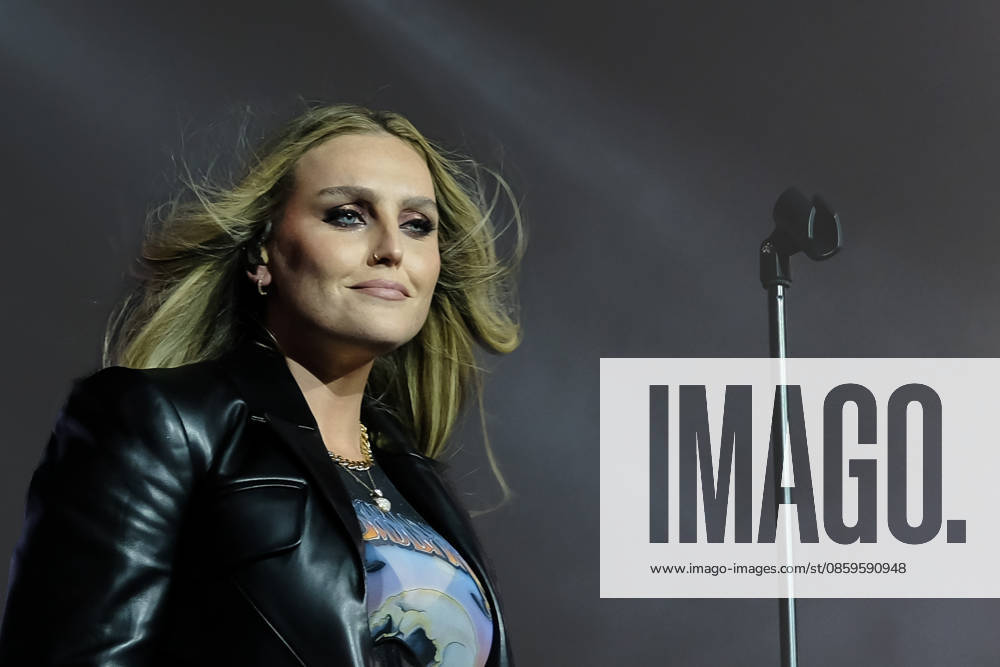 Perrie performs at the Isle of Wight festival in Newport, UK - 19 Jun 2026 English singer songwriter Perrie Louise Edwards known professionally as Perrie performing live on stage at the Isle of Wight festival. Her music career began when she auditioned for The X Factor UK, and joined the line up for Little Mix. She launched her career as a solo artist in 2024 Newport United Kingdom