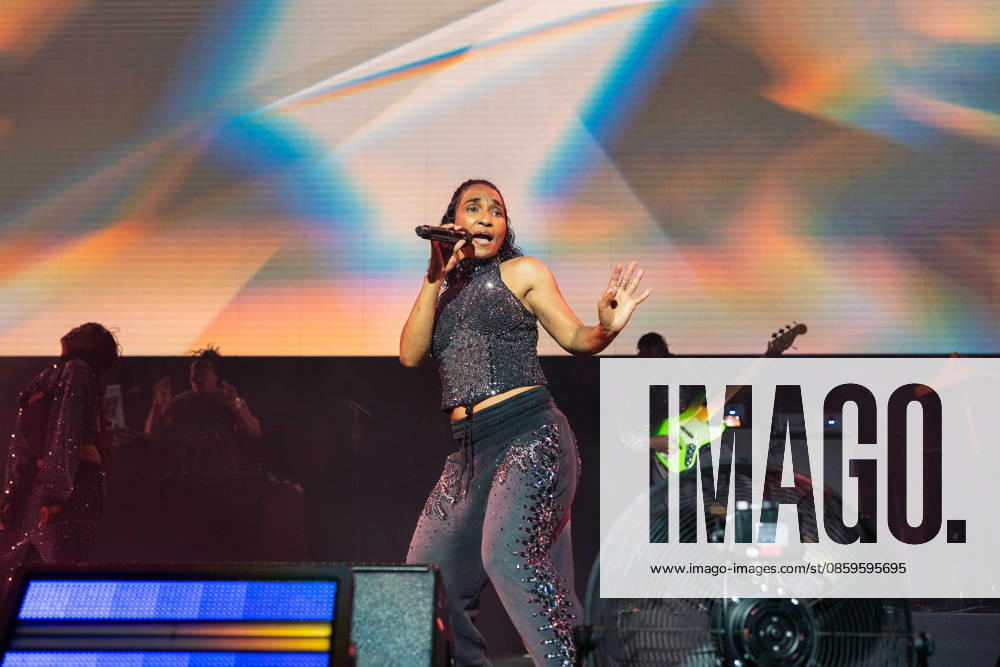 TLC Live at the o2 arena in London 19 June 2026. Rozonda Ocielian Thomas aka Chilli from TLC Live at the o2 Arena in London, UK from TLC Live at the o2 Arena in London, UK, Credit:Lounis Tiar Avalon United Kingdom, London, o2 Arena