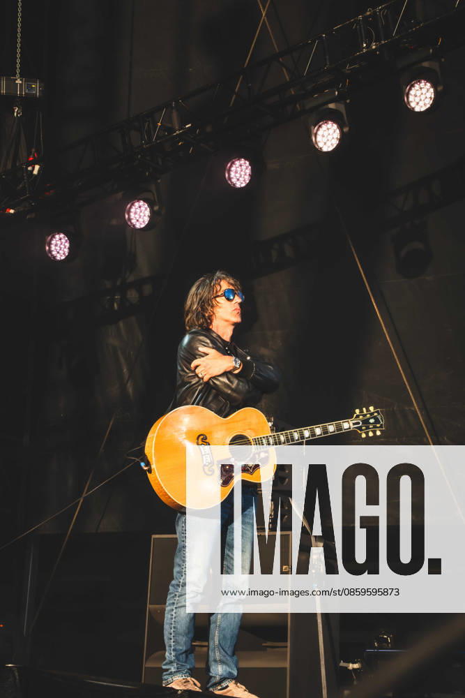 Richard Ashcroft performing live on the Main Stage at TRNSMT Festival, Glasgow Green on Friday 19 June 2026. Richard Ashcroft performing live on the Main Stage at TRNSMT Festival, Glasgow Green on Friday 19 June 2026. Legendary English singer-songwriter and frontman of The Verve, known for anthems like Bitter Sweet Symphony . Part of the TRNSMT 2026 weekend series in Glasgow., Credit:Adam Hampton-Matthews Avalon