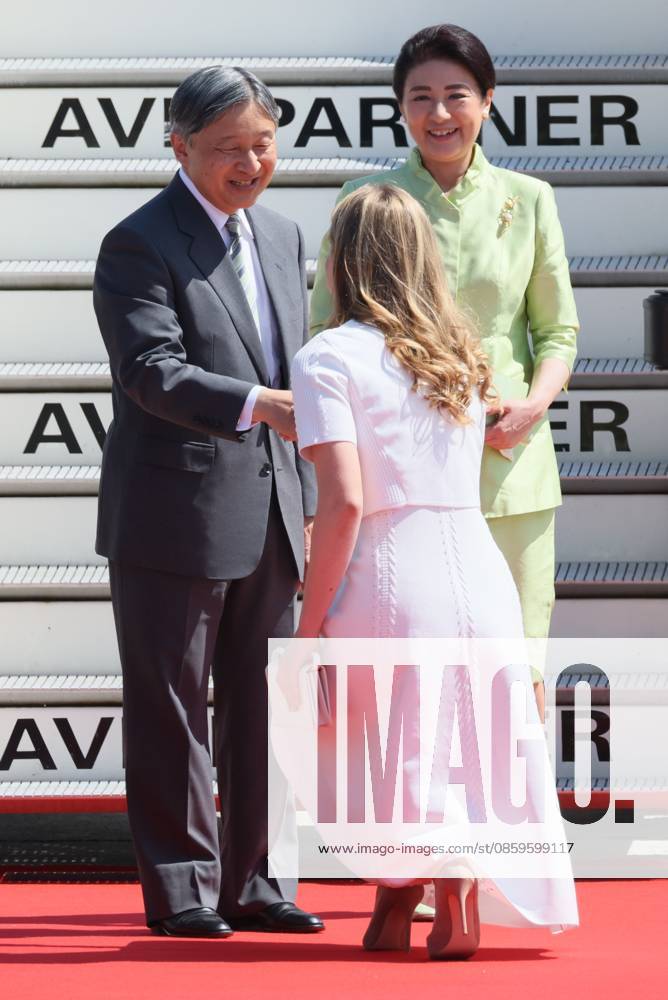 Crown Princess Elisabeth welcomes Japanese Emperor Naruhito and Japanese Empress Masako upon their arrival at Melsbroek military airport for an official state visit of the Japanese Emperor and Empress to Belgium, on Saturday 20 June 2026, in Brussels. The Emperor and Empress of Japan visit Belgium from June 20-25. BENOITxDOPPAGNE 178439640