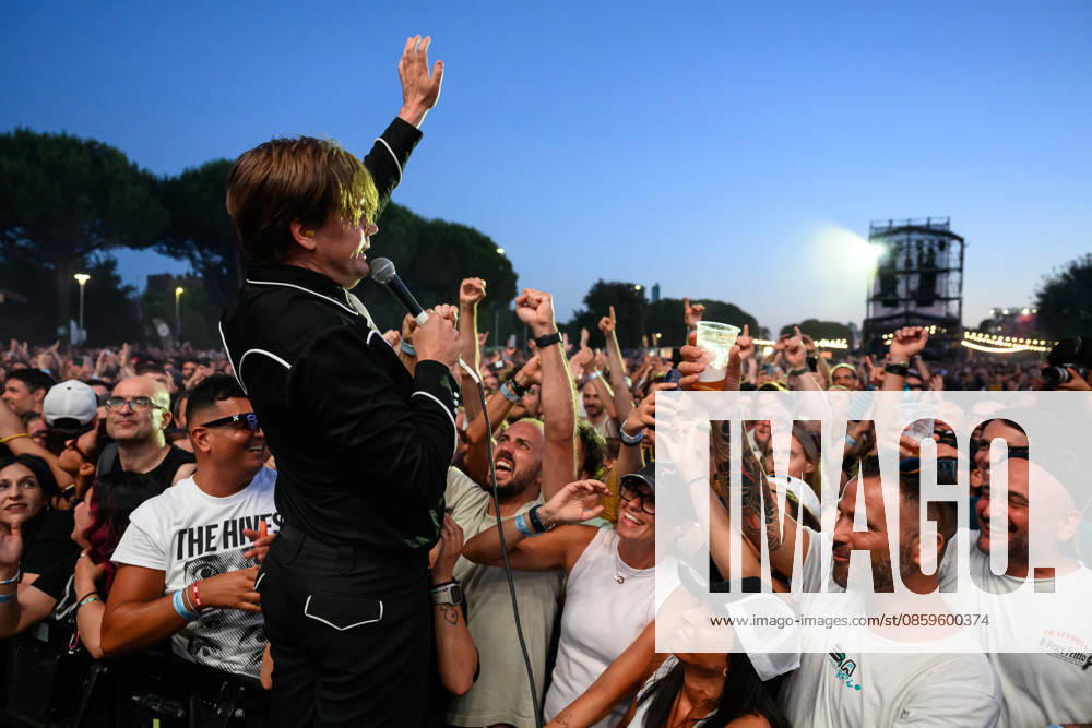 The Hives performing at the La Prima Estate 2026 concert in Bussola Domani Park, Lido di Camaiore, June 19, 2026. Lido Di Camaiore Italia - ZUMAa289 20260619_zia_a289_175