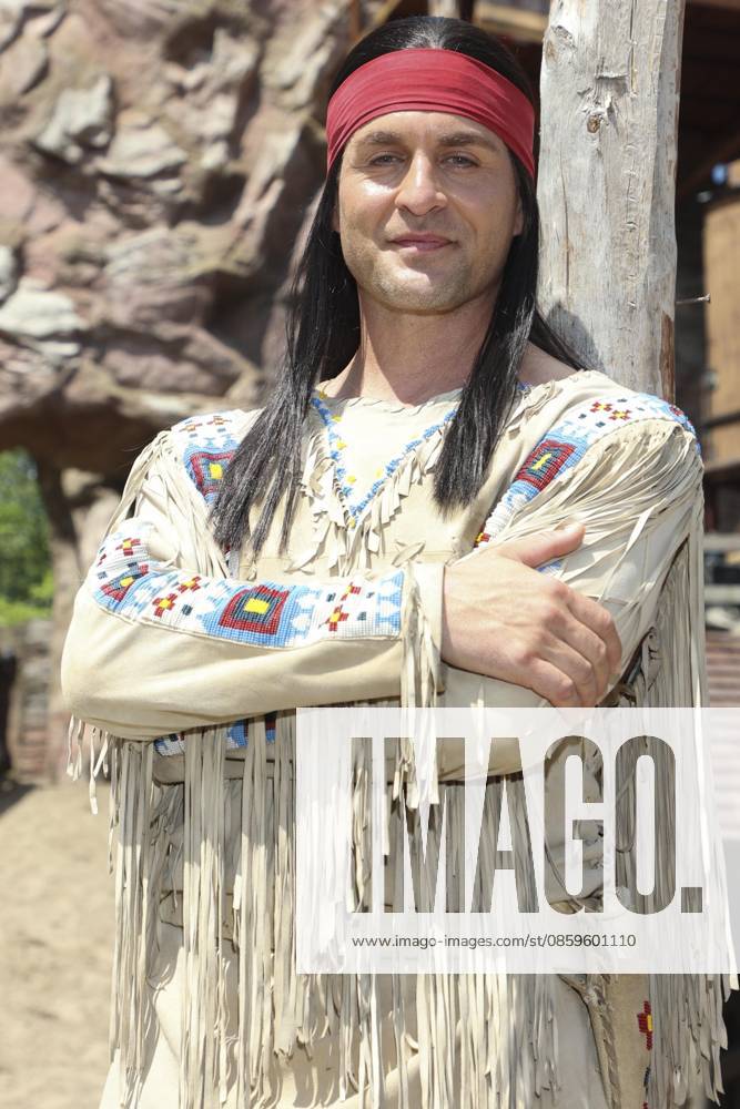 ABB KARLMAY Alexander Klaws, the actor playing Winnetou, in makeup and costume on Friday, June 19, 2026, during the dress rehearsal for the play In the Valley of Death at the 2026 Karl May Festival in the Indian Village on the Kalkberg. The premiere will take place on June 27 at the open-airThe premiere will take place on June 27 at the open-air stage on the Kalkberg in Bad Segeberg, Schleswig-Holstein, Germany,detect