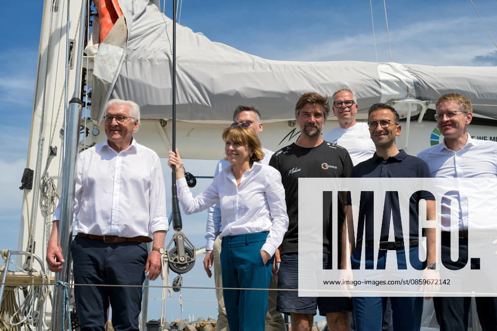 Federal President Steinmeier in Kiel On the occasion of Kiel Week 2026, Federal President Frank Walter Steinmeier is visiting the state capital of Kiel. He and his wife, Elke Büdenbender, are taking a short cruise on Boris Hermann’s new research sa