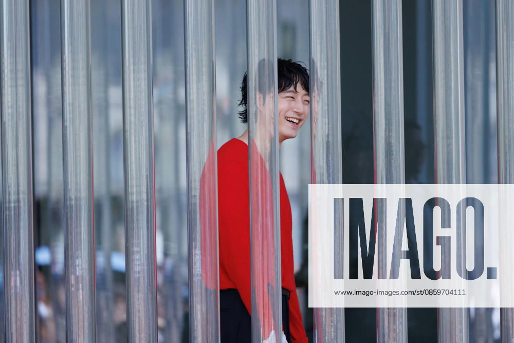 News - Prada - Arrivals - Milan Fashion Week - Menswear Spring Summer 2027 MILAN, ITALY - JUNE 21, 2026: Kentaro Sakaguchi leaves the Prada fashion show during the Milan Fashion Week - Menswear Spring Summer 2027 on June 21, 2026 in Milan, Italy. Photo: Cinzia Camela. Milan Fondazione Prada Italy