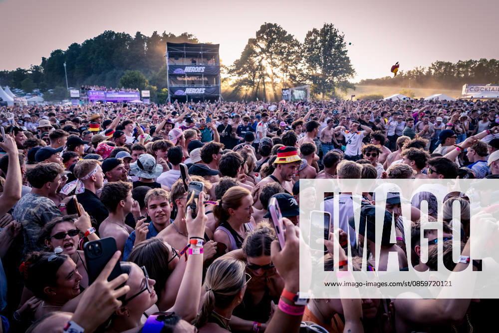 Heroes Festival, Festival, Music, German Rap, Rap, German, Geiselwind Event Center, Strohofer, Geiselwind, Concert, June 19, 2026, Festival Vibes, Impressions from the Festival, Photo