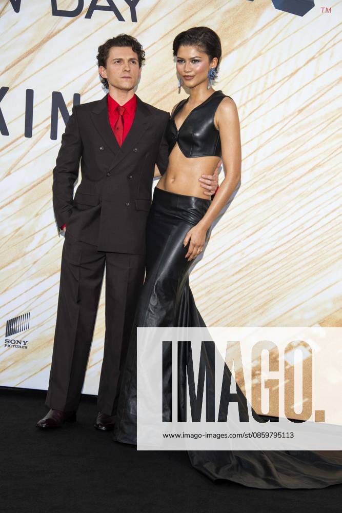 ABB SPIDER-MAN Tom Holland, a British actor, and his girlfriend, U.S. actress Zendaya, appeared on the black carpet at the German fan event for Spider-Man
