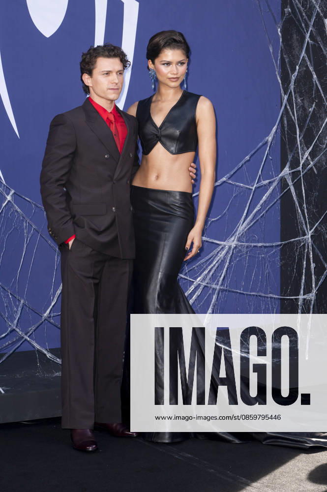 ABB SPIDER-MAN Tom Holland, a British actor, and his girlfriend, U.S. actress Zendaya, appeared on the black carpet at the German fan event for Spider-Man
