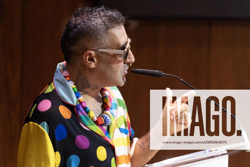Presentation of the Official MADO 2026 Program Sculptor Okuda during the official presentation of the MADO 2026 program at the Thyssen-Bornemisza National Museum on June 24, 2026, in Madrid, Spain. The full lineup of stages, free concerts, guest artists, and cultural activities that will mark this year’s LGBTIQ Pride festivities has been officially unveiled. JUNE 24, 2026 Jesús Hellí Madrid, Madrid, Spain,detected_source_language