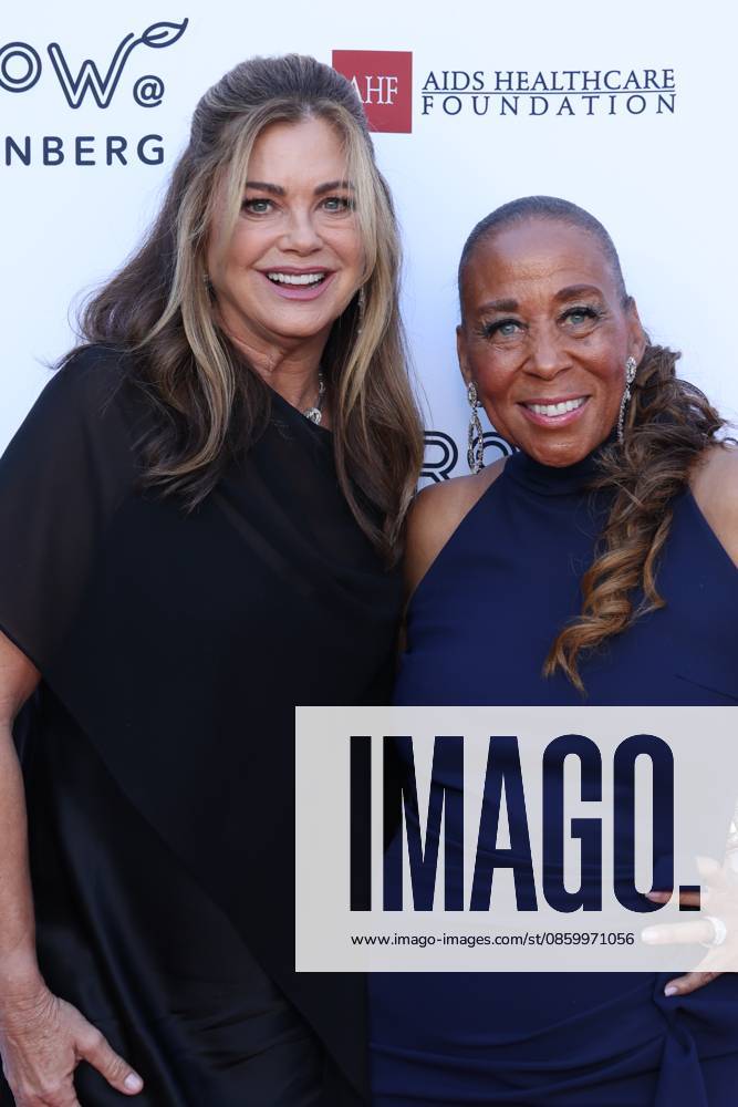Los Angeles Ca June 24: Kathy Ireland & Cynthia Mitchell-Heard at the 2026 LAUL Awards on June 24, 2026 Credit: USA - ZUMAa123 20260624_zaa_a123_010