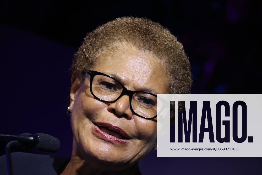 Los Angeles Ca June 24: Mayor Karen Bass at the 2026 LAUL Awards on June 24, 2026 Credit: USA - ZUMAa123 20260624_zaa_a123_022