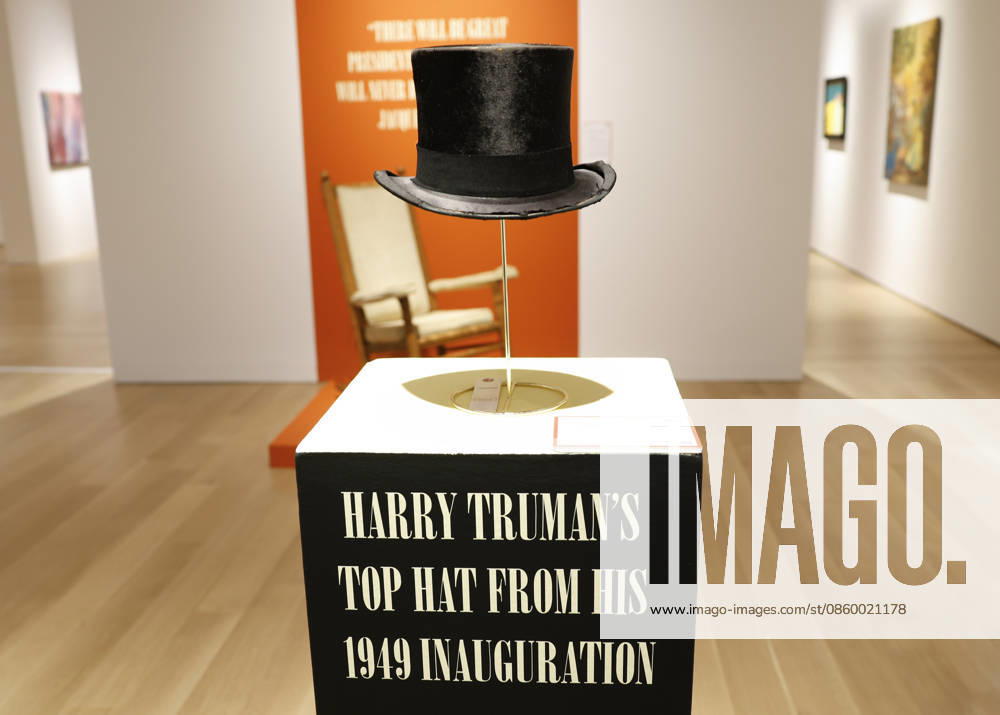 A top hat belonging to Harry Truman is on display at a press review for the free American History Exhibition at Christie s on Thursday, June 25, 2026 in New York City. Christie s New York at 20 Rockefeller Plaza is offering a free, public exhibition of extremely rare items from American history from June 25 until June 30, right before the nation s 250 birthday. NYP20260625105 JOHNxANGELILLO