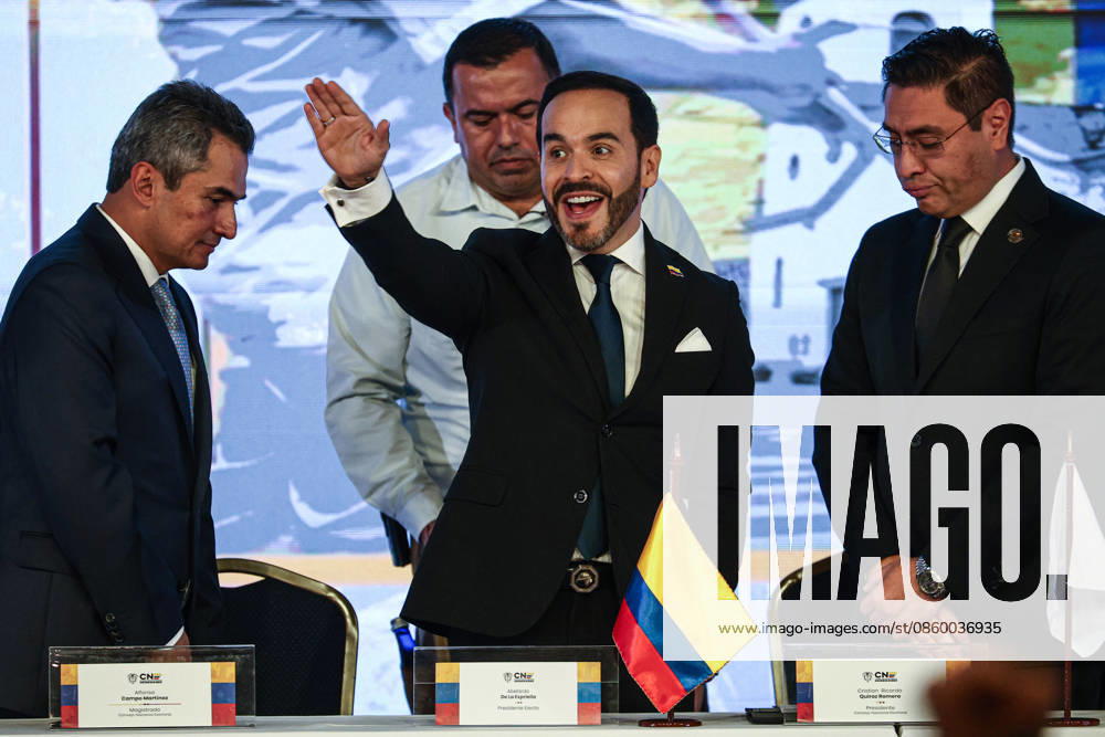Abelardo de la Espriella officially declared Colombia s President-elect BOGOTA, COLOMBIA - JUNE 25: Colombia s President-elect, Abelardo de la Espriella (C), awaits his official certificates during the inauguration ceremony as the new President of Colombia, in Bogota, Colombia, on June 25, 2026. Lucas Aguayo Araos Anadolu Bogota Colombia. Editorial use only. Please get in touch for any other usage.