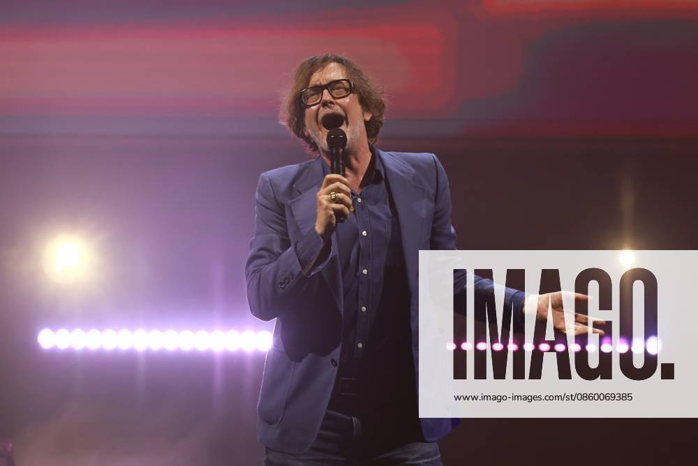 Pulp, singer Jarvis Cocker, live concert at the Tempodrom, Berlin, music, Britpop, Berlin