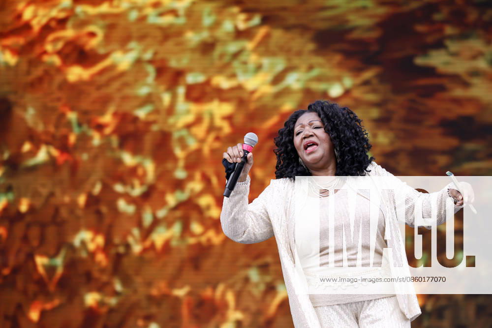 Singer Liz Mitchell of the group Boney M at the 2026 Rainbow Festival at Fühlinger See. Markus Krampe s Rainbow Festival takes place as part of ColognePride. Cologne, June 27, 2026, North Rhine-Westphalia, Germany