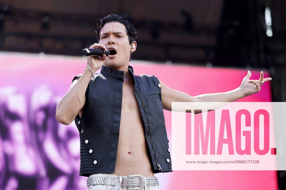 Singer Omar Rudberg at the 2026 Rainbow Festival at Fühlinger See. Markus Krampe s Rainbow Festival takes place as part of ColognePride. Cologne, June 27, 2026, North Rhine-Westphalia, Germany