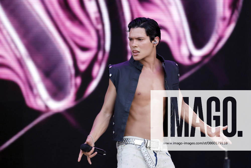 Singer Omar Rudberg at the 2026 Rainbow Festival at Fühlinger See. Markus Krampe s Rainbow Festival takes place as part of ColognePride. Cologne, June 27, 2026. North Rhine-Westphalia, Germany