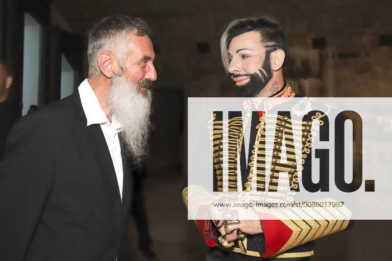 Mirek Macke and Harald Glööckler at the vernissage on the exhibition and presentation of the illustrated book Harald Glööckler Myth of an Icon at the Kunstverein Familie Montez Frankfurt 13 10 2018 Foto:xP.xFuturexImage