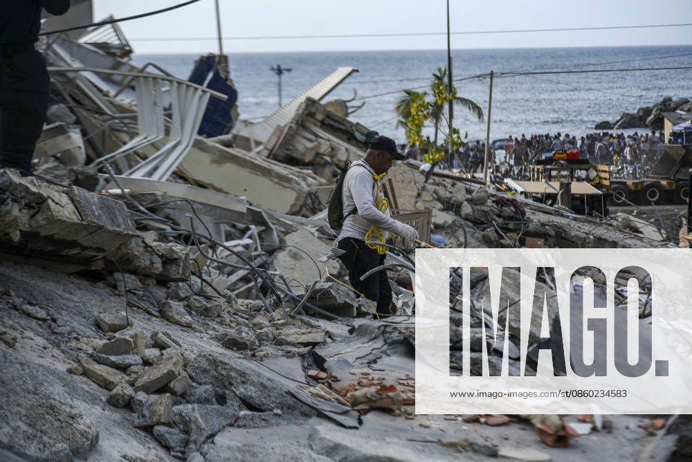 Rescue workers in Caracas continue searching for victims amid debris of a demolished building after a magnitude 7.2 earthquake struck Venezuela and other regions in the Caribbean in La Guaira, Venezuela, on June 27, 2026. According to the U.S. Geological Survey, a powerful 7.5?magnitude aftershock struck after the main quake. Medical and media sources reported that the death toll has risen to around 1,500, with some 3,000 others injured. A web page created to track the missing has listed nearly 50,000 people as unaccounted for. VAN2026062823 JonathanxLanza