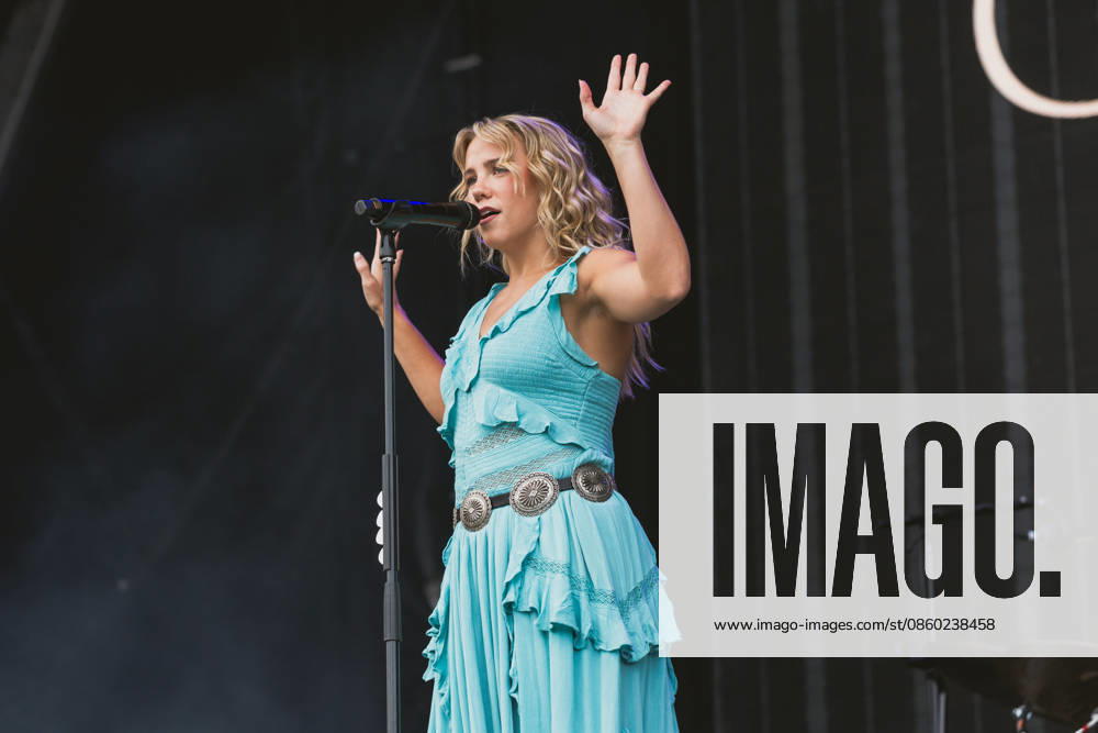 Avery Anna Main Stage State Fayre 2026 Hylands Park Chelmsford Saturday 27th June Avery Anna Main Stage State Fayre 2026 Hylands Park Chelmsford Saturday 27th June, Credit:Justine Louise Avalon