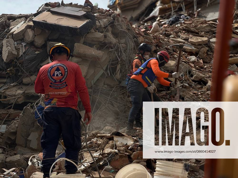 Search efforts continue at the Moises building in San Bernardino, Caracas CARACAS, VENEZUELA - JUNE 30: Venezuelan Civil Protection officials continue search and rescue operations in the Moises building in San Bernardino, where security and rescue agencies continue their efforts to locate and recover bodies in Caracas, Venezuela on June 30, 2026. Operations are still underway at the site. Julio Urribarri Anadolu Caracas Venezuela. Editorial use only. Please get in touch for any other usage.