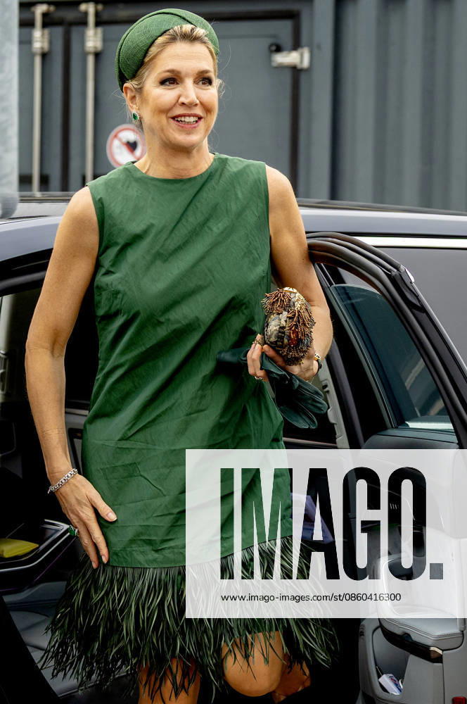 Lelystad Queen Maxima attended the opening of the battery park at the Maxima power plant of energy company Engie, one of the most modern in Europe, recently converted to run on hydrogen as a supplementary fuel, and supplies electricity to nearly two million households in Lelystad. Â