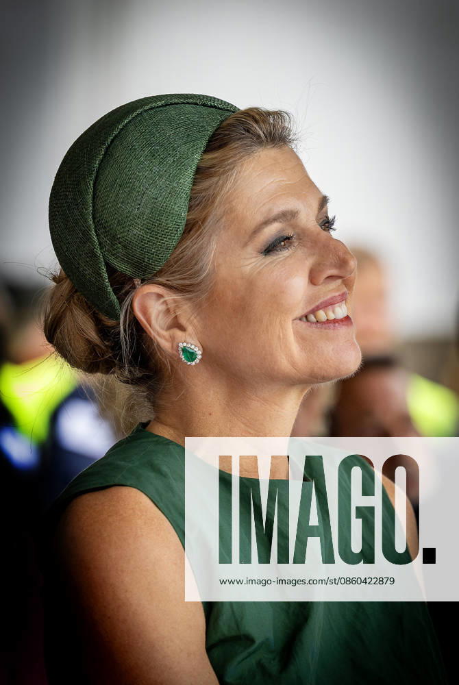 Lelystad Queen Maxima attended the opening of the battery park at the Maxima power plant of energy company Engie, one of the most modern in Europe, recently converted to run on hydrogen as a supplementary fuel, and supplies electricity to nearly two million households in Lelystad. Â