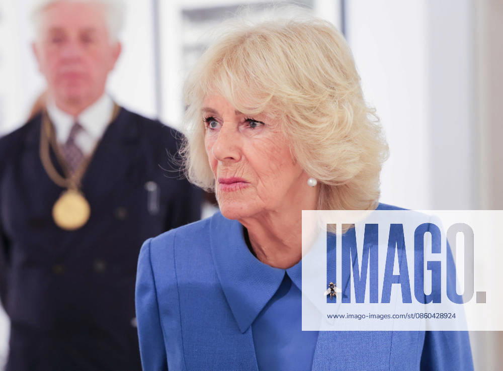 King visits Scotland for Holyrood Week, 30 June 2026 Queen Camilla during her visit to see the exhibition of Chaos and Control, Printmaking in Scotland Now, as part of the bicentenary celebrations for the Royal Scottish Academy of Art and Architecture (RSA) in Edinburgh. Picture date: Tuesday June 30, 2026., Credit:Steve Welsh PA ROTA - B68 Avalon Edinburgh, United Kingdom
